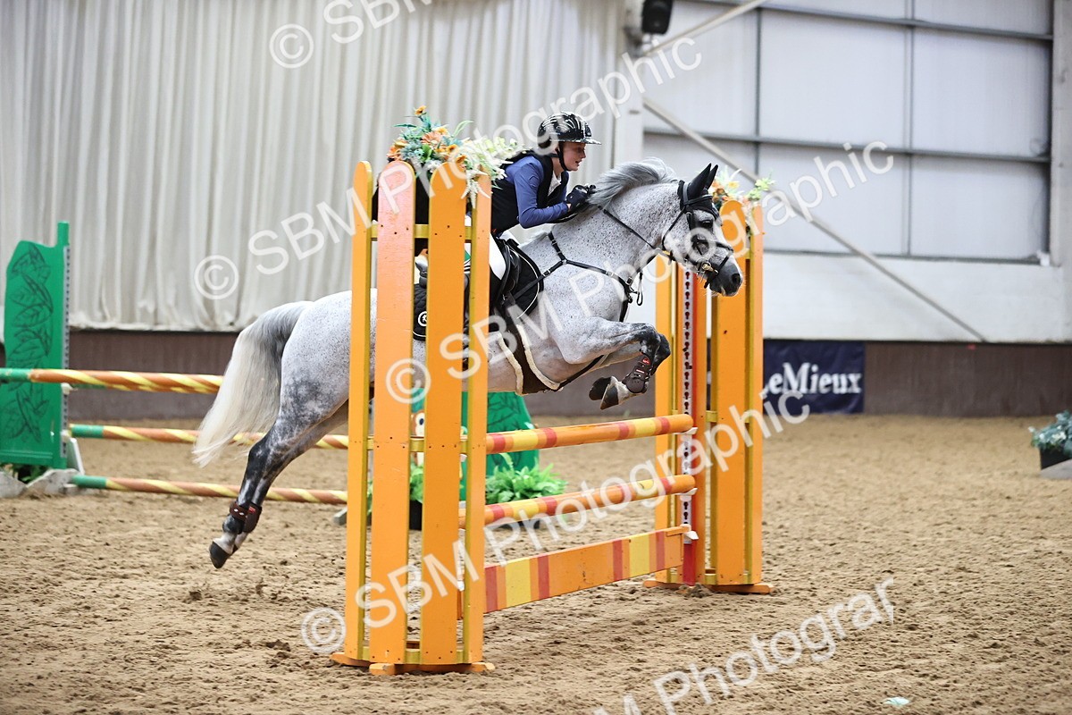 SBM_003615 - Class 11 - Springboard 128cm 138cm Restricted 85cm 95cm
