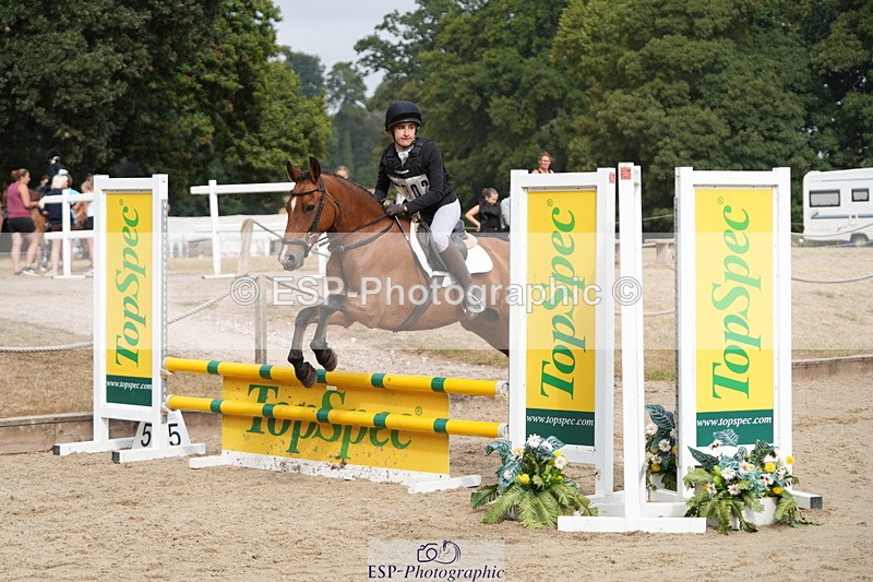 250824A-104345-34872 - 2002-Florence.Dovey-Moneyhills.Pageant