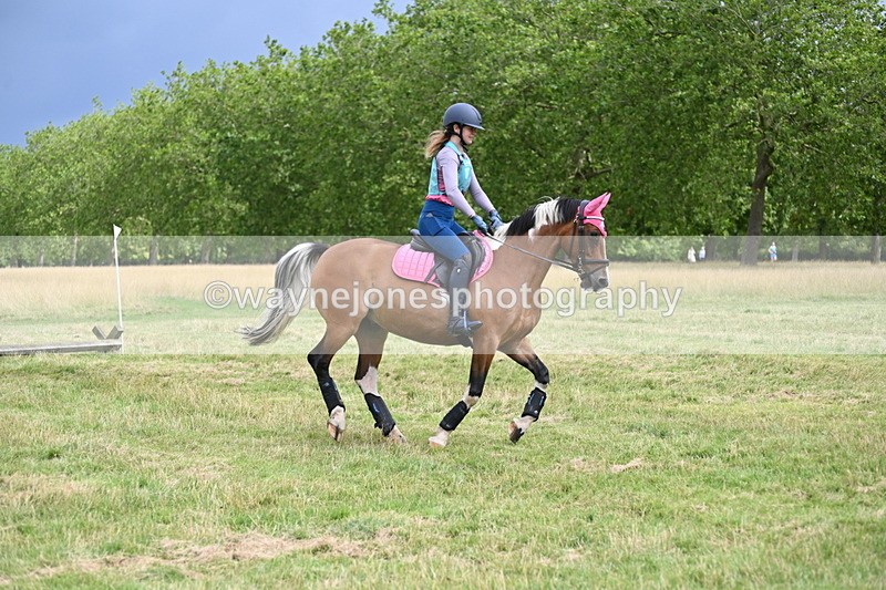 WJ6_2731 - Time at Jump 11:06 to 11:40