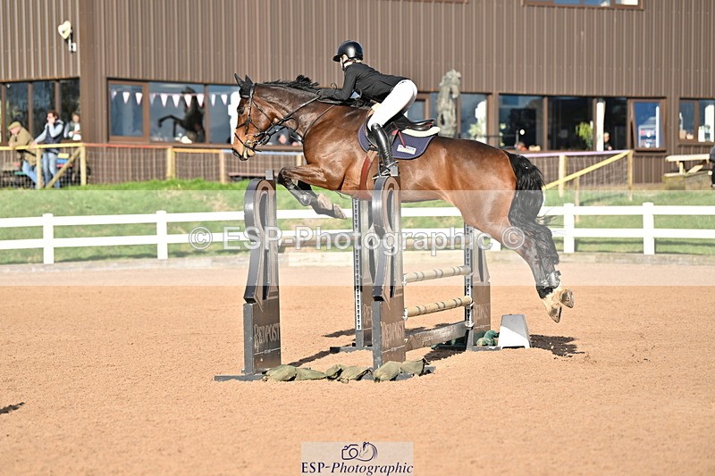 240224A-152407-04124 - Cls 15 Foxhunter and 1.20m Open