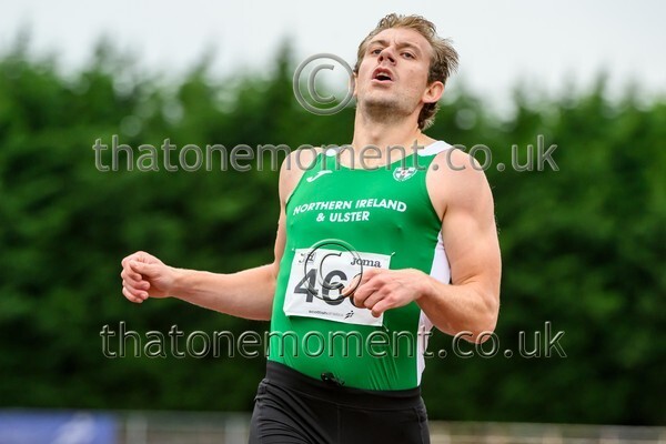 Sen25SAT-926896 - Track Male Set Two