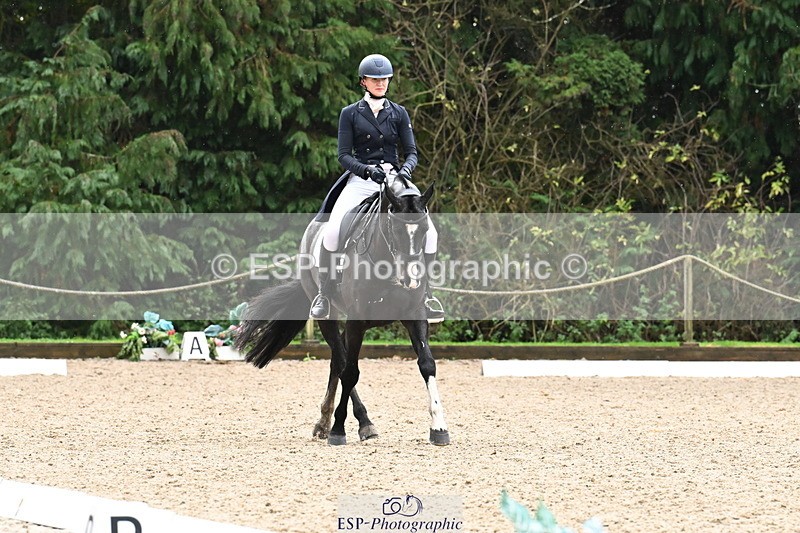 251023A-122207-02212 - B-144-Annabel.Carthy