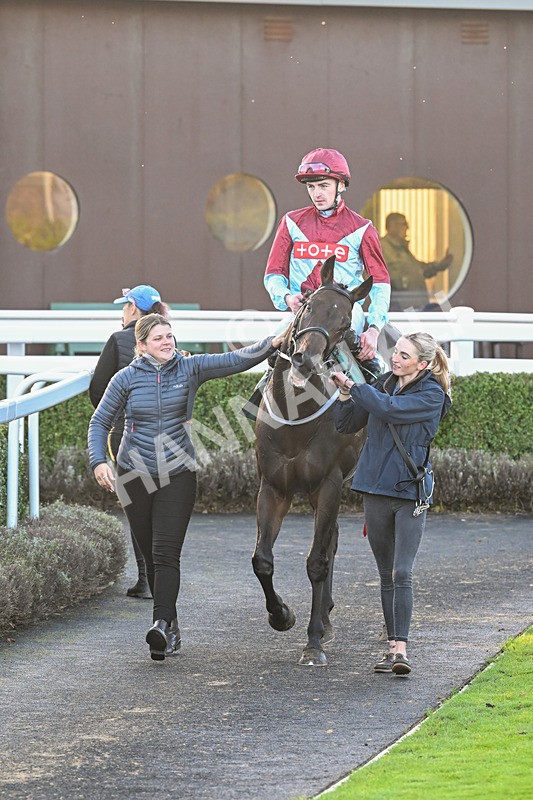 191024-Race 7-Vintage Clarets-4728 - Race 7