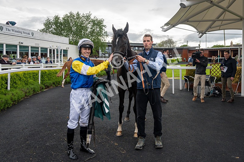 210526-Race 5-Lope Y Linda-9370 - Race 5 16.15pm Free Digital Racecard At raceday-ready.com Handicap