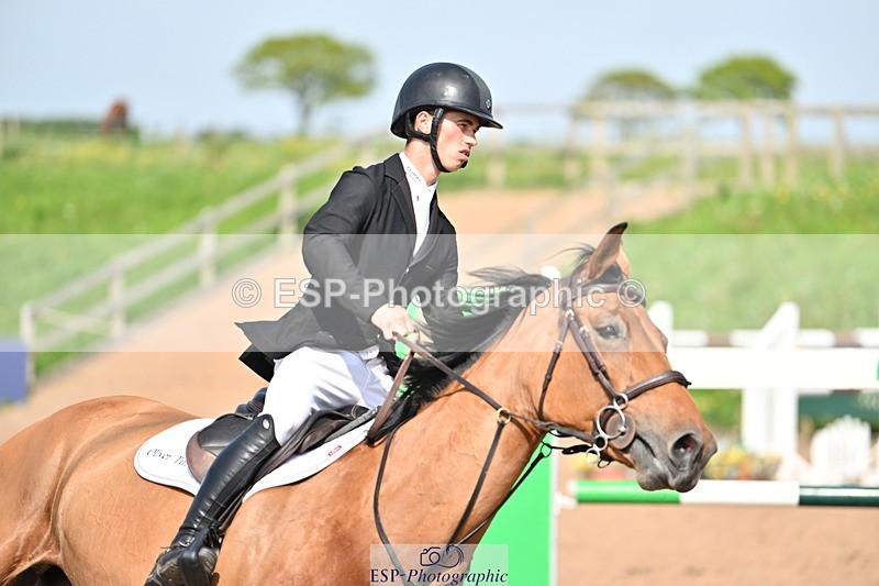 240510A-155352-08508 - Cls 23 Talent Seeker Inc 7yr old Jump Off and Presentations