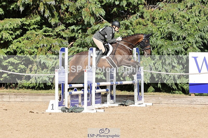 250803A-170312-17716 - R-819-Heather.Johnson-MUNDUS.MEUS