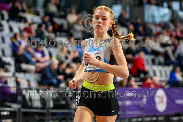 AgeInd25SAT-910248 - Track Female Set Two