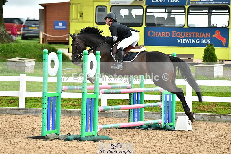 230812A-170046-10653 - Cls 30 A&B 1.10m Nat Am Qual & 1.10m Open