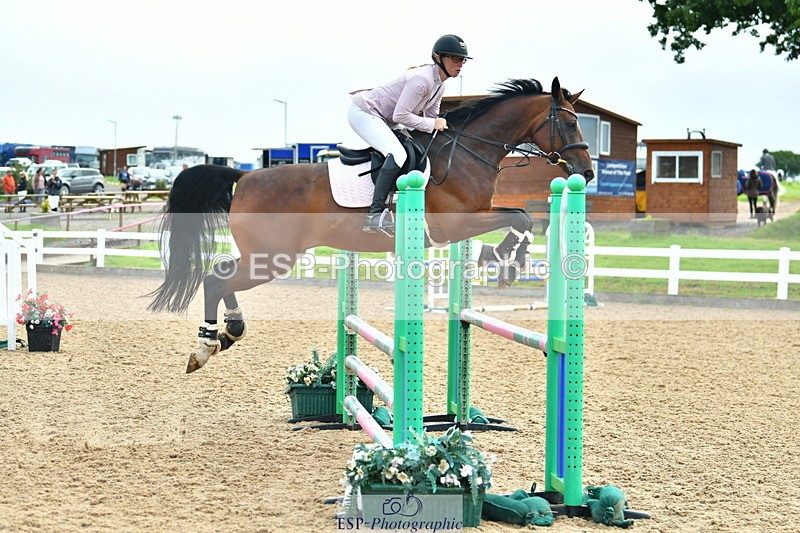 230813A-093141-11081 - Cls 39 A&B British Novice & 90cm Open