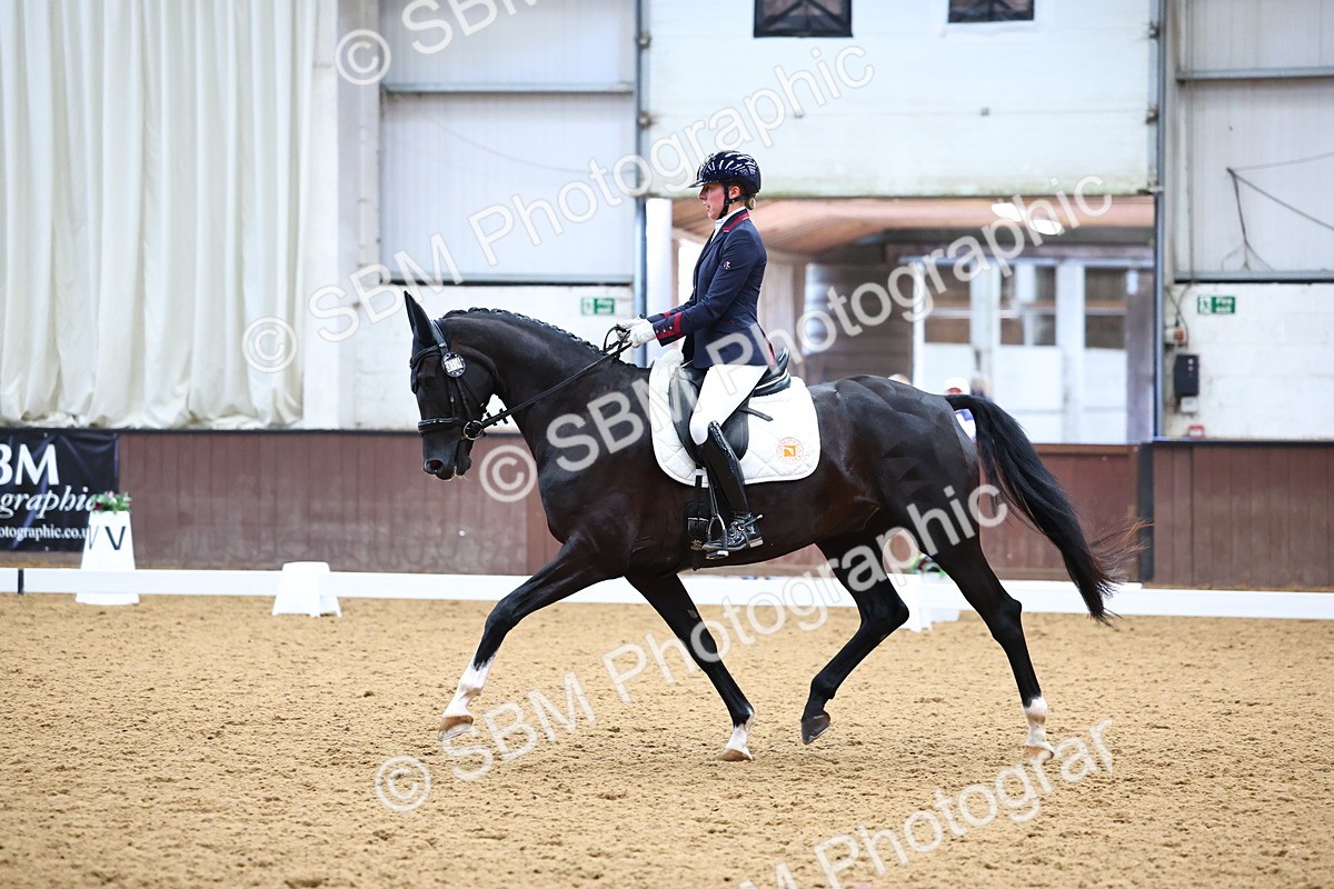 SBM_006403 - Class 5 - novice 6 - 12.04-13.07