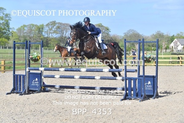 BPP_4353 - CLASS 7 Senior Discovery/ 1m Open