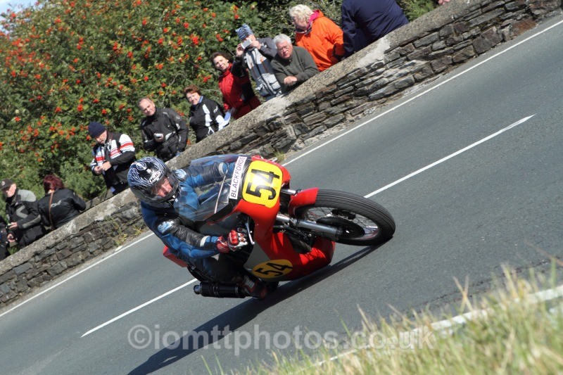 Tony Russell - Bennetts 500cc Classic TT