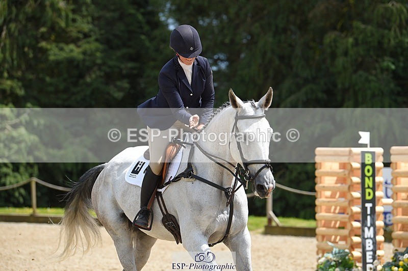 230528-141754-18554 - 102-BANDITO_VAN_POLDERZICHT-Grace_Taylor-SUNTrotUp+SJ