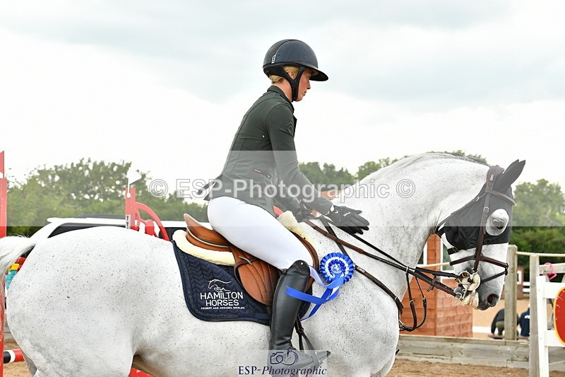 230720A-170738-04532 - Cls 9 2 Star Big 1.40m break to end