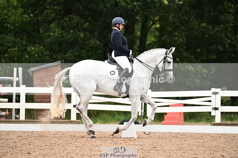 240815A-140234-01924 - 139-Chloe.Makepeace-Beechfield.Diamond