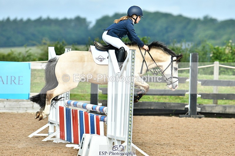 230624A-092051-00137 - Cls 36 Stepping Stones 128 & 138cm