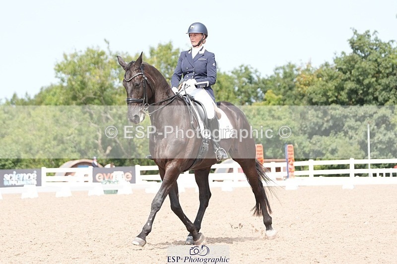 250815-130324-01166 - 017-elaine.scottFlorava