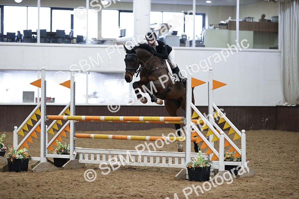 SBM_001515 - Class 4 - Senior Newcomers/ 1.10m Open