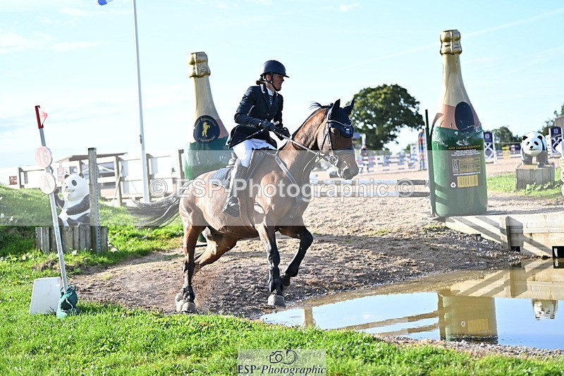 240913A-172231-05631 - Cls 19 Snr 1m Open Speed Derby