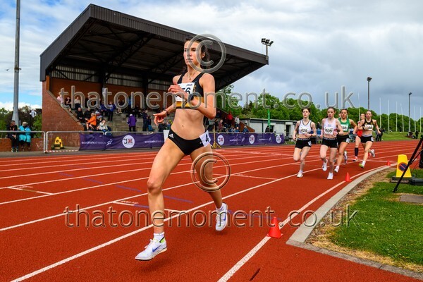 Natopener26-818645 - Track Female