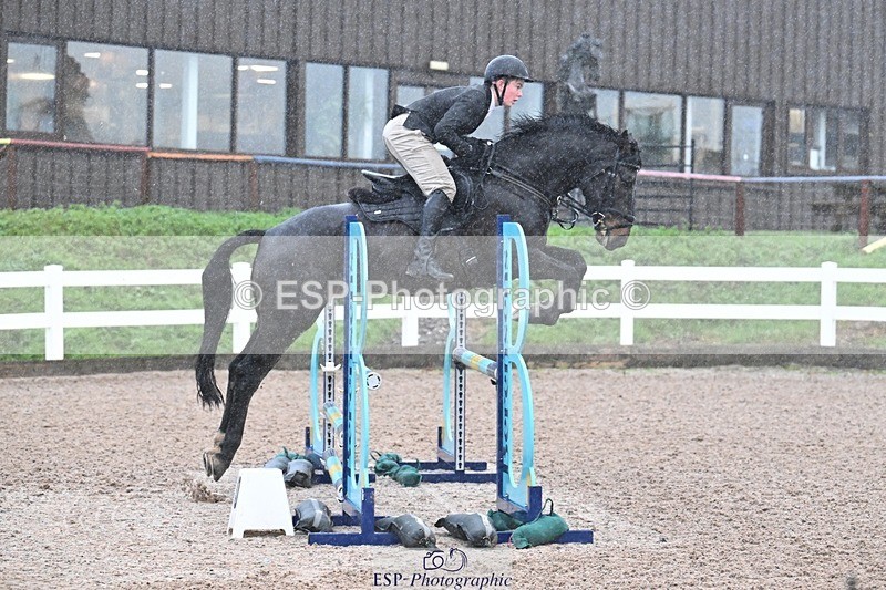 251206-095754-00604 - Cls 9 British Novice