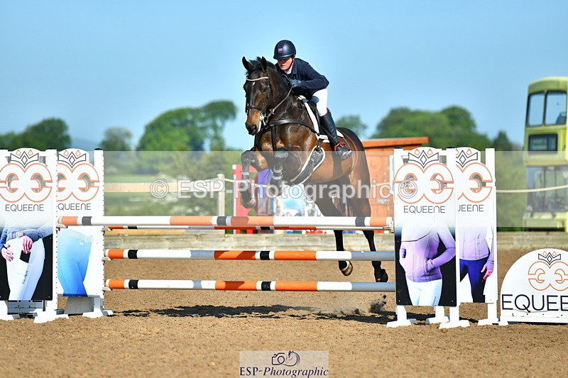 230526A-091404-00830 - Cls 1 Snr 1.05m + 1.10m Open