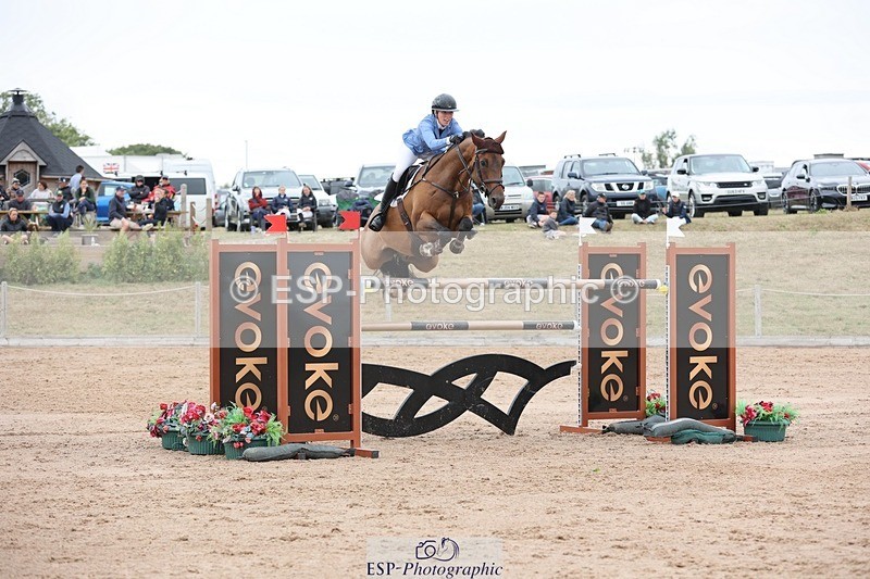 250719-181019-17765 - Cls 7, 3 Star Big Tour Break to End