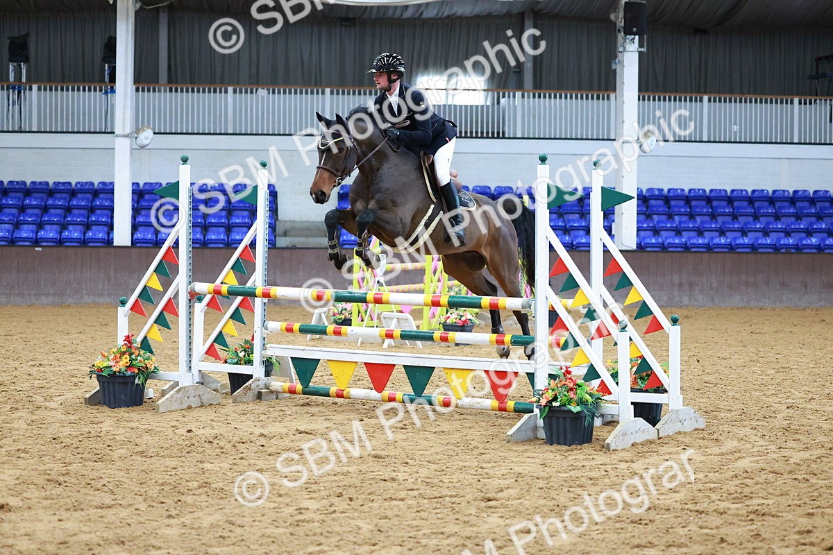 SBM_001118 - Class 4 - Senior Newcomers - 1.10m