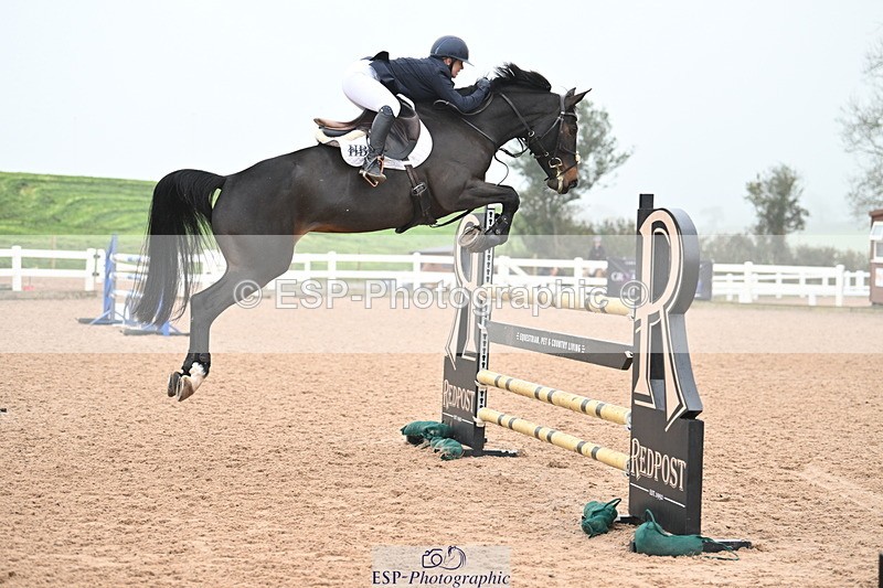241102A-121741-04518 - SAT Cls 15 Foxhunter and 1.20m Open
