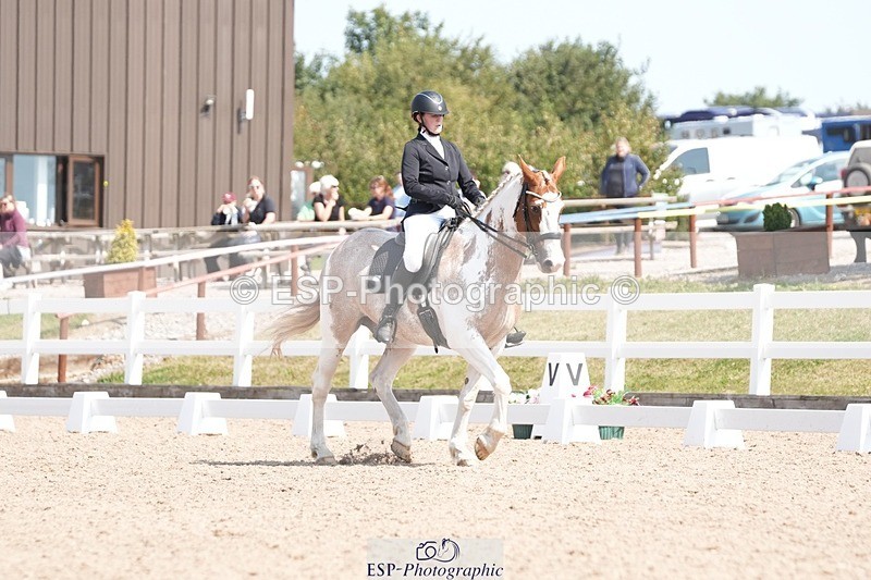 250817-123240-09096 - 161-Isabel.LawsonIn.the.pink