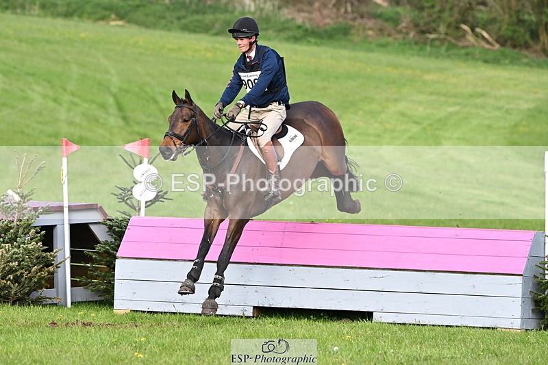 250419-175717-14583 - 909-William.Fox-Pitt-GRANSTOWN.STAR.LOVE