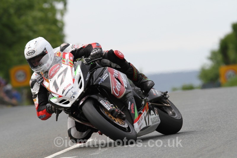 Dan Kneen Suzuki / Cookstown B.E.Racing - Pokerstars Senior TT