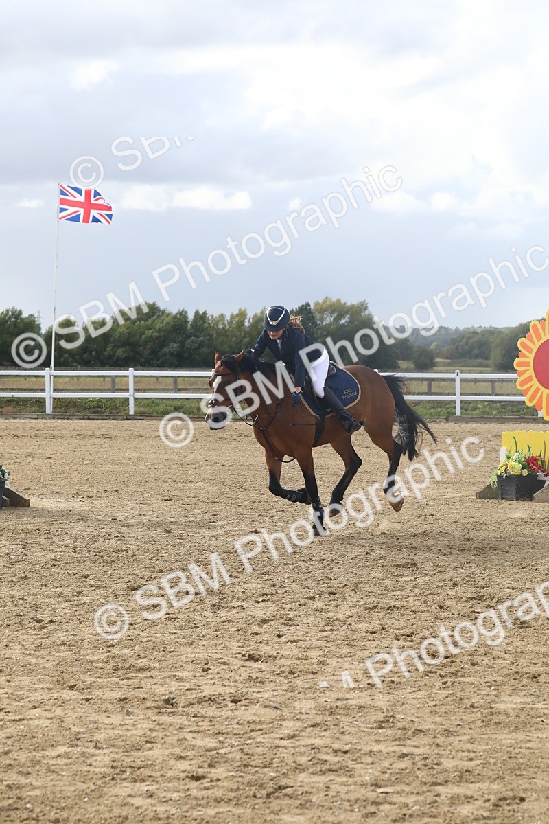 SBM_008079 - Class 12 - 90cm Champs