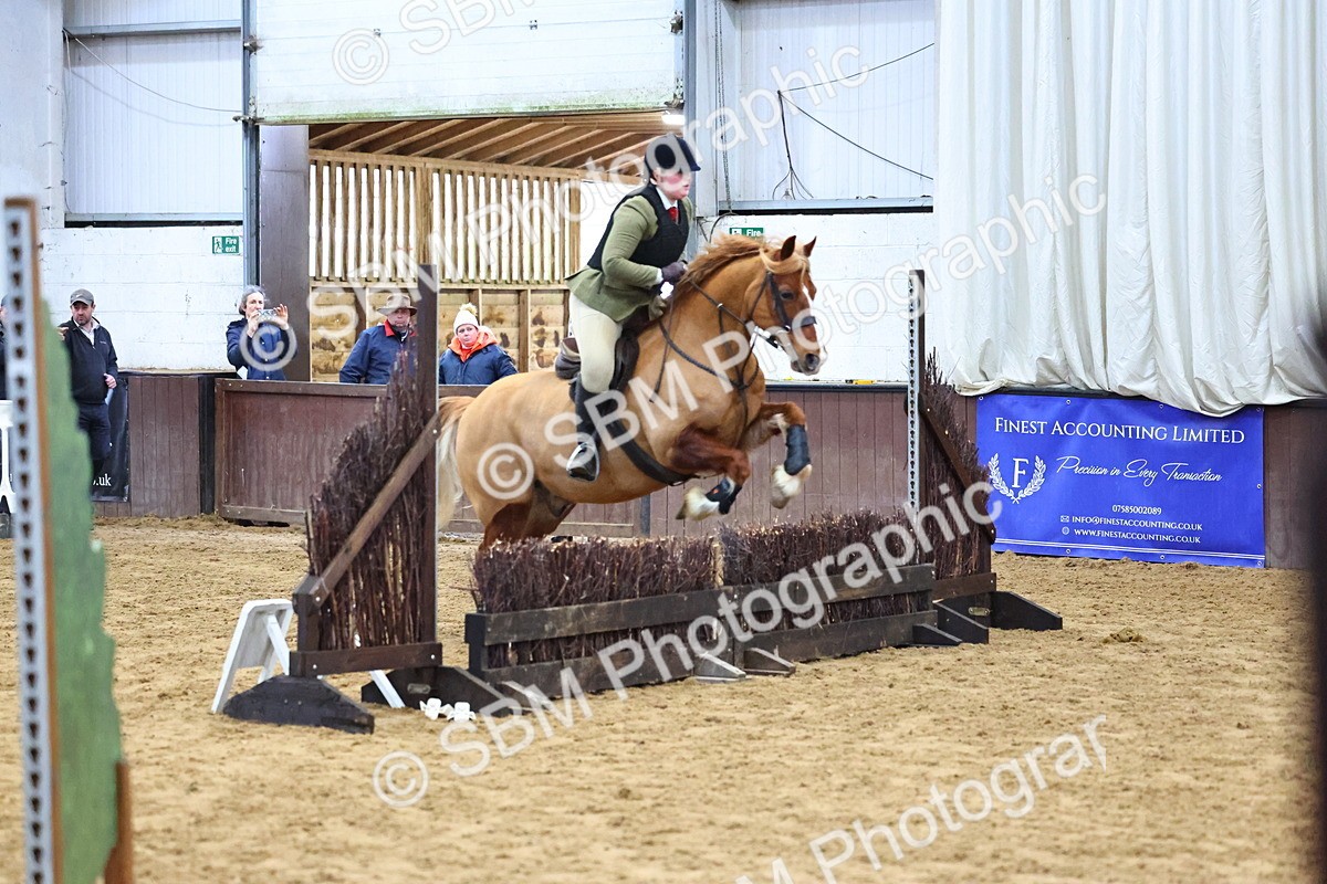 SBM_003096 - Class 35 - 60cm Training Stakes