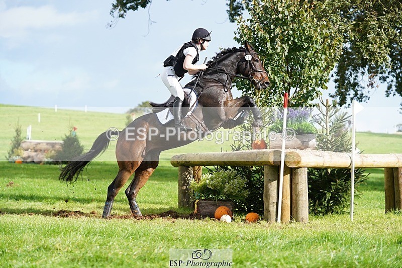 231020-140554-09460 - 117-DERG.FASCINATION-Frederica.Finch-XC