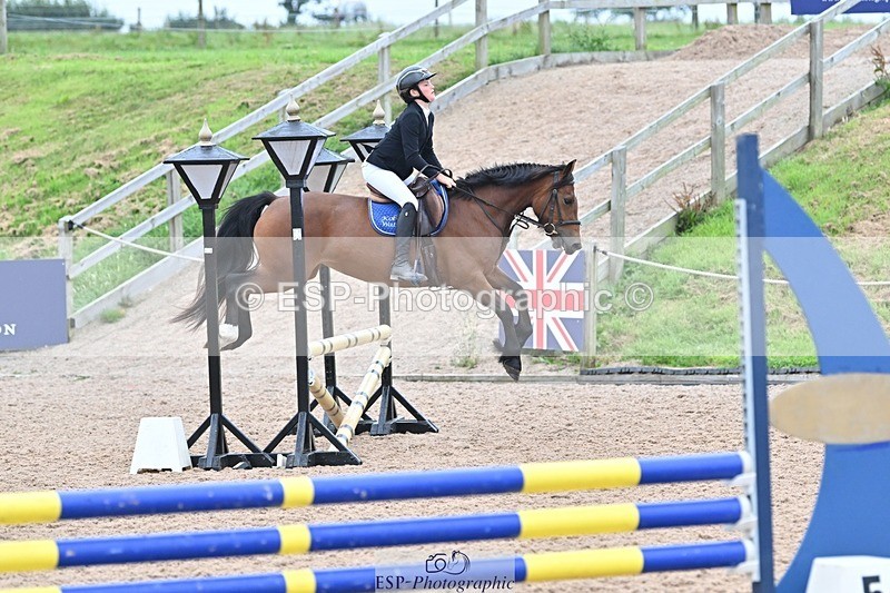 240813-183511-00699 - Classes 5 A&B & 6 80cm