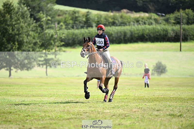 240825X-103943-31387 - 70cm XC 10.00 to 11.00