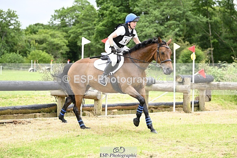 240623-111753-01425 - BE 90 XC 10-30 to 11.30