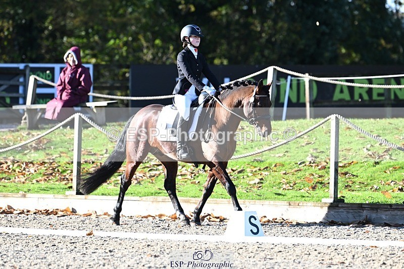 231110-100031-01776 - Cls 2 Prelim 17(a)Q