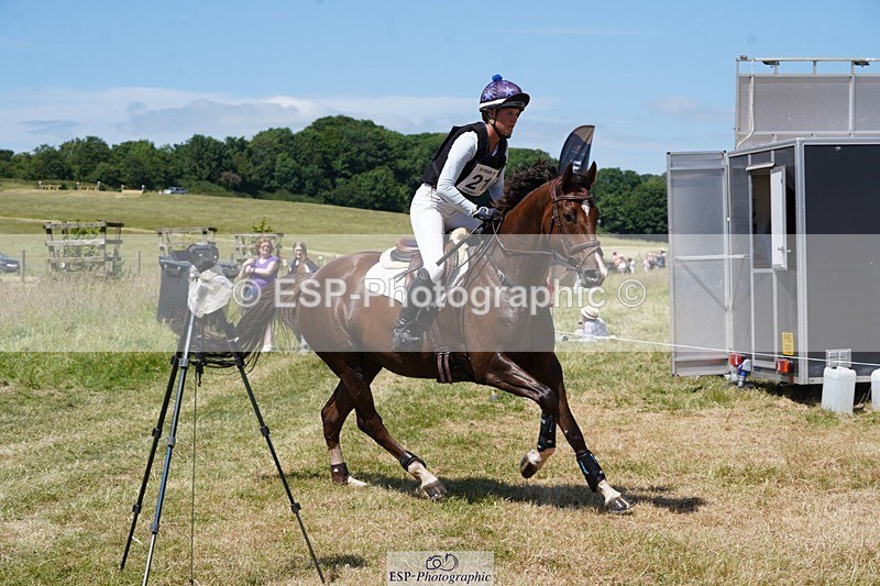 240629X-143304-3230 - 211-Valentine_Emsens-FELINE