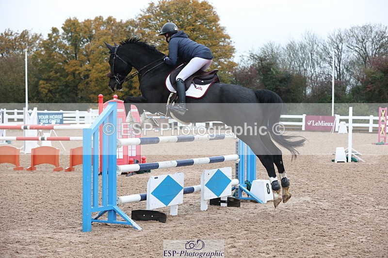 231112A-133359-04534 - Cls 20 Newcomers & 1.10m Open