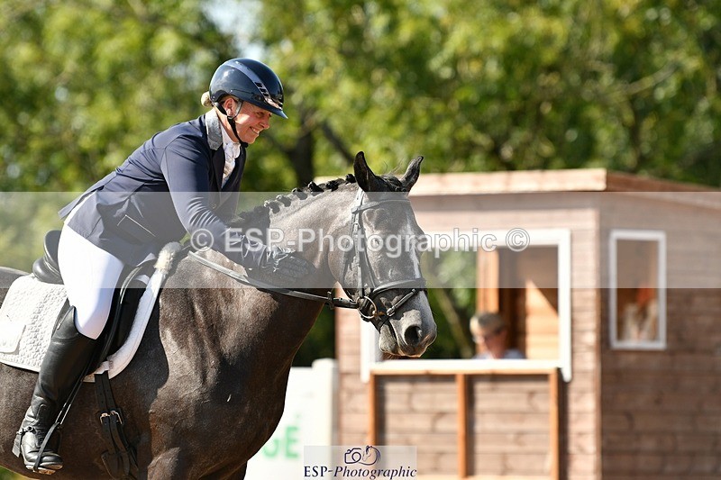 250817-160634-11476 - 206-Mel.NorthwoodBarnridge.Flying.Solo