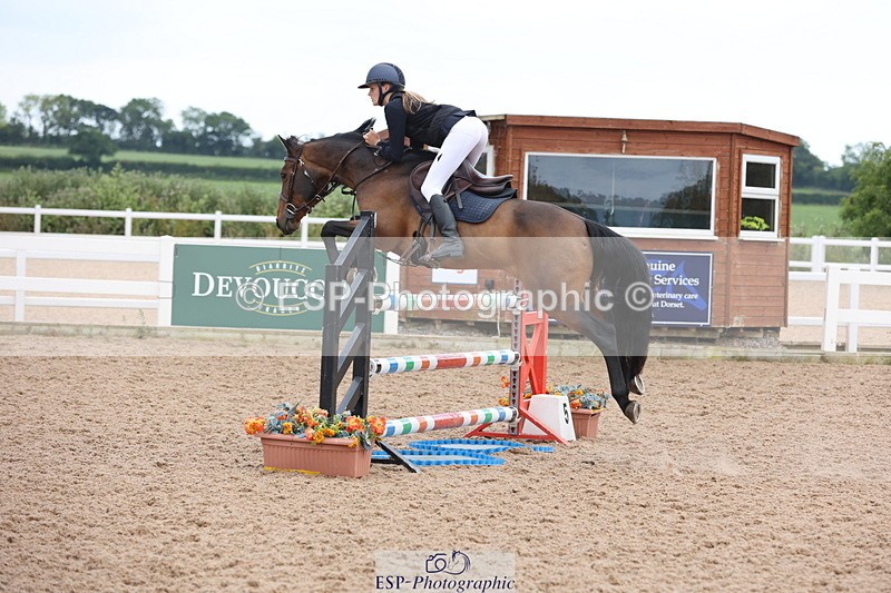 240630A-151656-14651 - Cls 33 Foxhunter and 1.10m Open