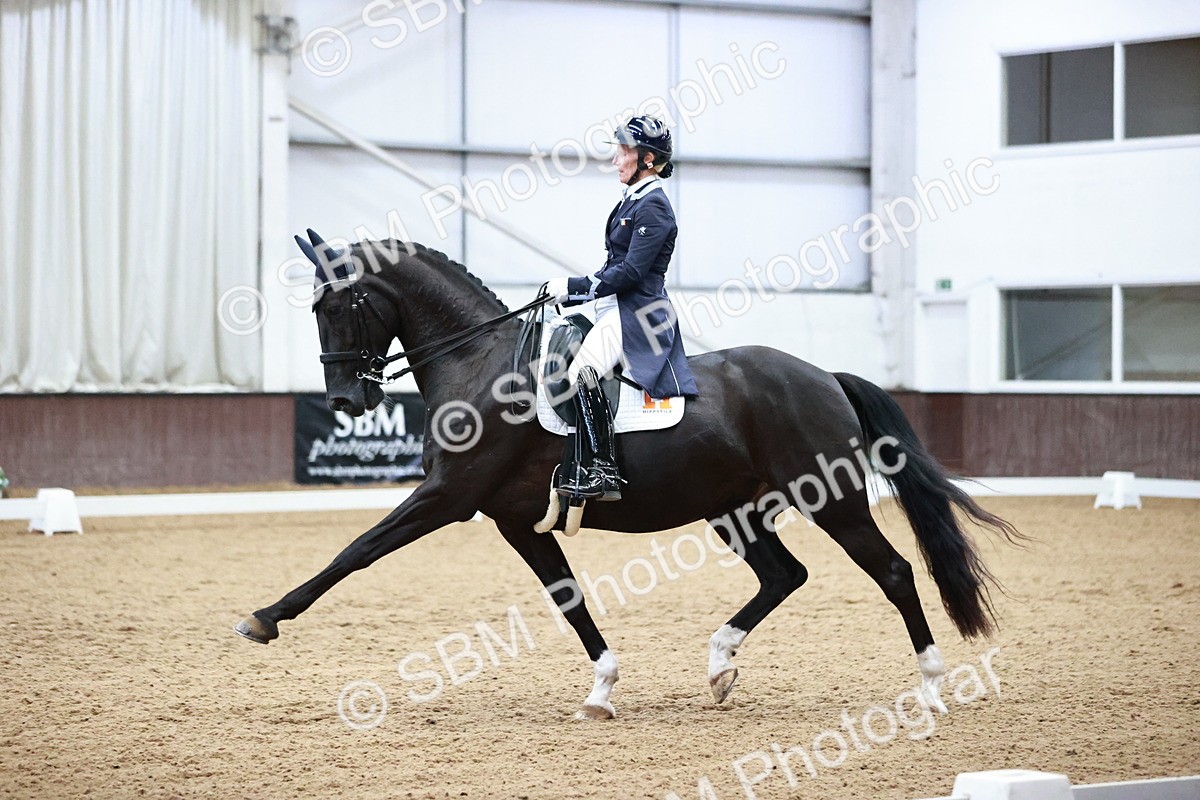 SBM_016707 - Class 5 - FEI INT II - 17.24-18.20