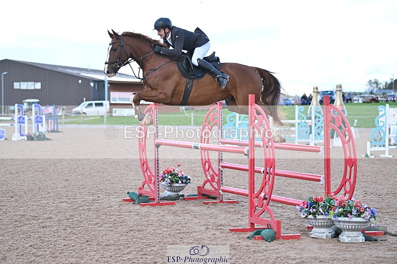 231014A-123142-04592 - Cls 19 1.15m Members Cup