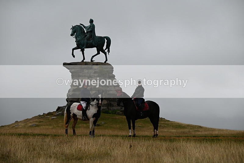 DSC_1638 - Time at Statue 12:13 to 12:32