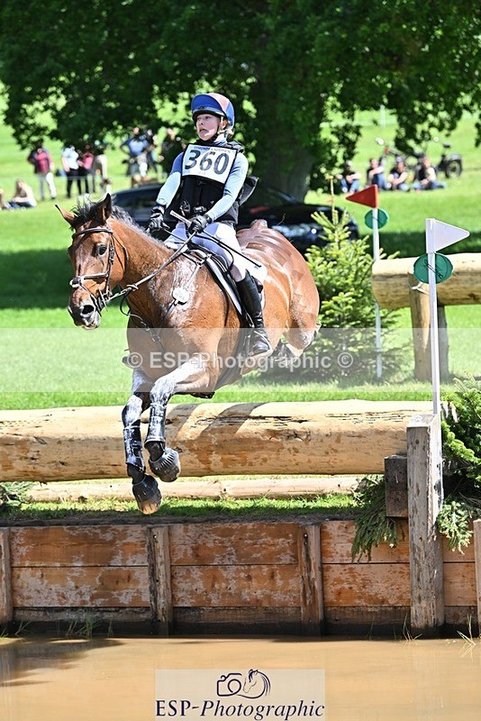 240525-114117-12807 - 360-JELSON-Lucy_Collecott