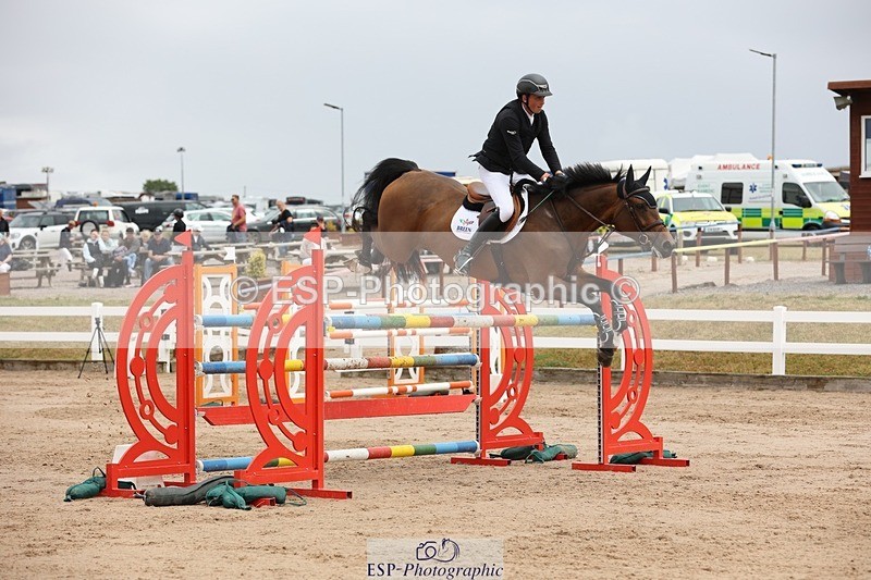 250717-133454-05439 - Cls 1, 3 Star Small Tour Start to Break