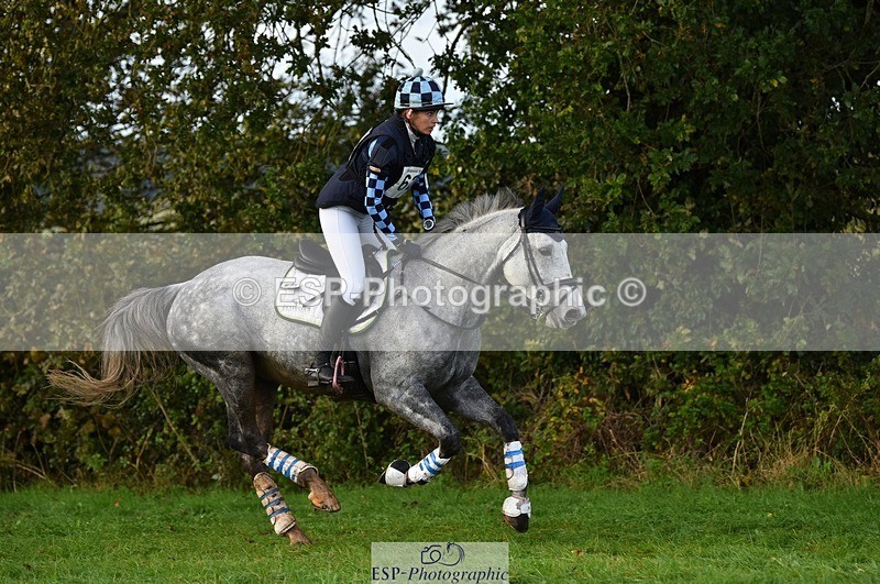 231021-085100-13437 - 621-QUALITY.BLUE-Lucy.Boultbee-brooks-SC+XC