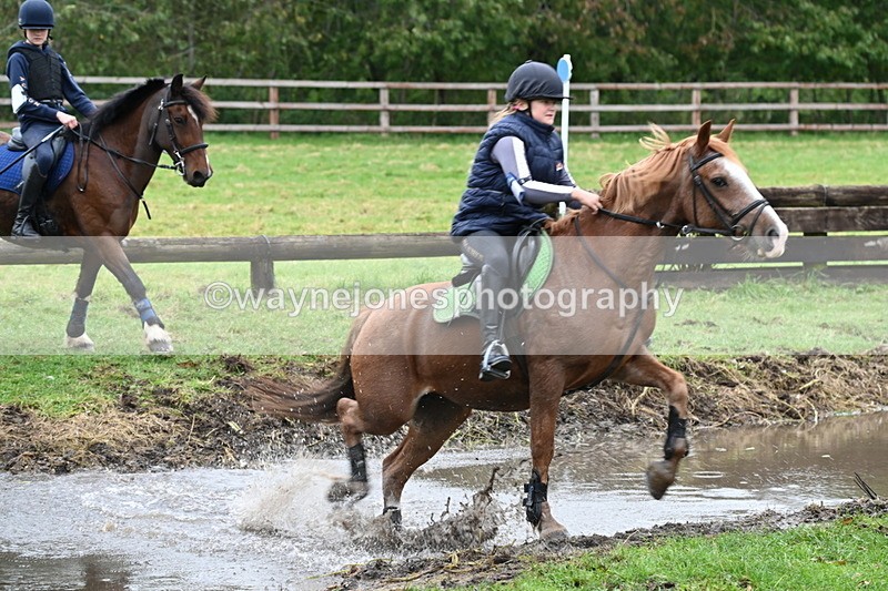 WJ6_7503 - Time at Photographer 13:23 to 13:49